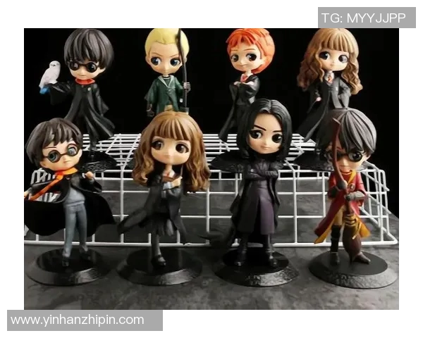 足球明星盲盒手办大连热销揭秘球迷收藏新趋势与市场潜力分析