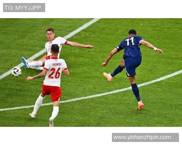 波兰与英格兰激战正酣比赛结果揭晓引发热议 波兰与英格兰激战正酣比赛结果揭晓引发热议